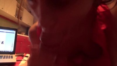 Maktab o'quvchisi uyda hech kim yo'q ekan, akasining qo'zini so'radi